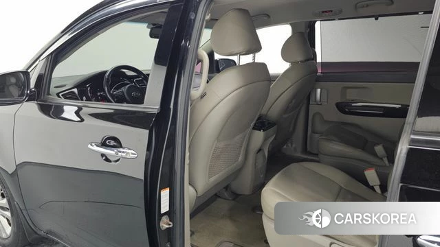 Kia All New Carnival 2018 Черный из Кореи, фото 3