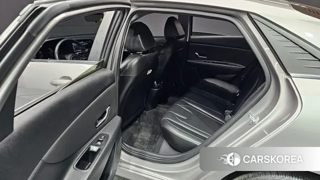 Hyundai Avante (CN7) 2020 Серебристо-серый из Кореи, фото 3