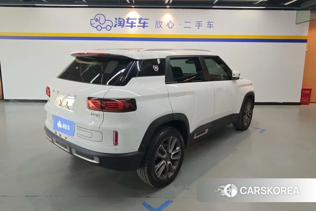 Geely Automobile Geely ICON 2021 Белый из Китая, фото 3