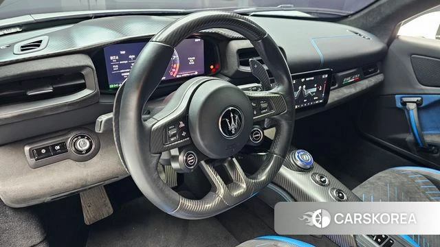 Maserati MC20 2022 Жемчужный цвет из Кореи, фото 3