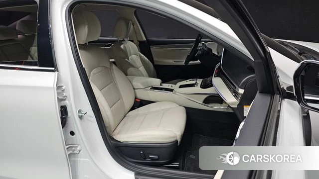 Hyundai The New Grandeur IG Hybrid 2022 Белый из Кореи, фото 3