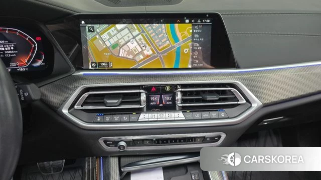 BMW X5 (G05) 2023 Белый из Кореи, фото 3