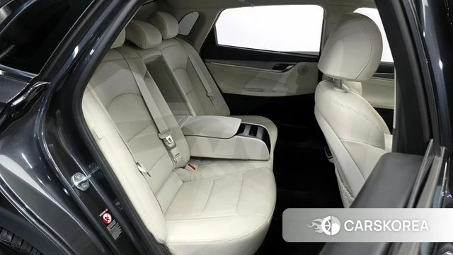 Hyundai The New Grandeur IG Hybrid 2022 Серый из Кореи, фото 3