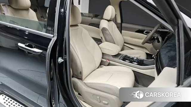 Kia The New Carnival 4th Generation 2025 Черный из Кореи, фото 3