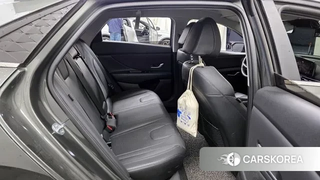 Hyundai The New Avante (CN7) 2023 Серый из Кореи, фото 3