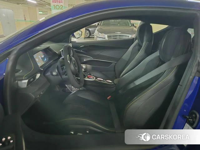 Lotus Emira 2025 Синий из Кореи, фото 3