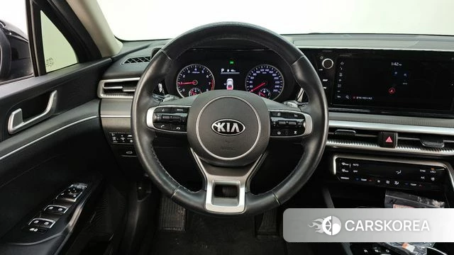 Kia K5 3rd generation 2021 Черный из Кореи, фото 3