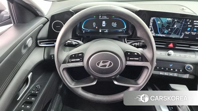 Hyundai The New Avante (CN7) 2023 Серый из Кореи, фото 3