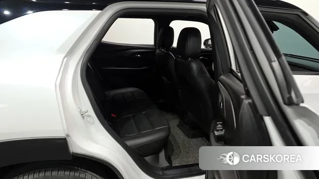 Chevrolet (GM Daewoo) Trailblazer 2021 Белый из Кореи, фото 3