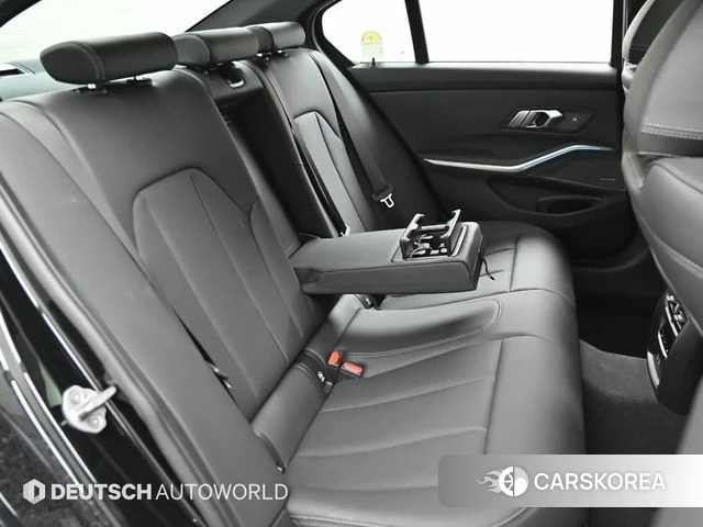 BMW 3 Series (G20) 2025 Черный из Кореи, фото 3