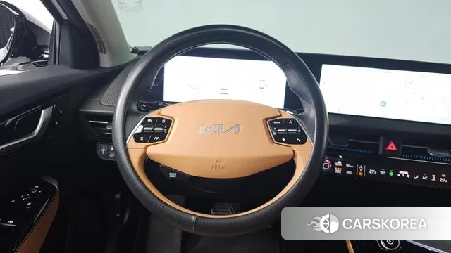 Kia EV6 2023 Белый из Кореи, фото 3