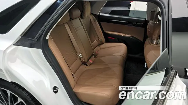 Hyundai Grandeur (GN7) id 2719351 из Кореи 3