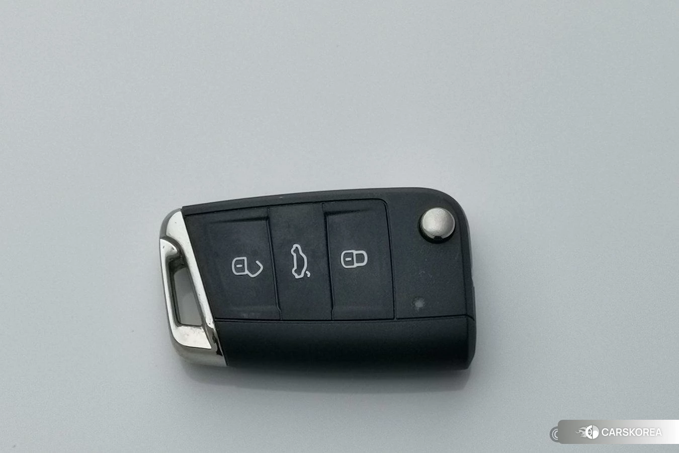 Volkswagen Lavida 2023 Белый из Китая, фото 3