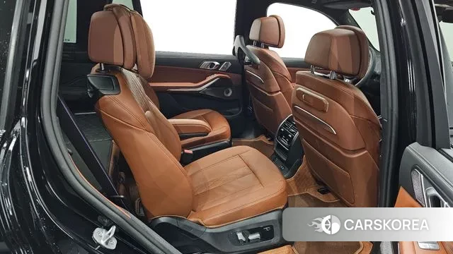 BMW X7 (G07) 2025 Черный из Кореи, фото 3