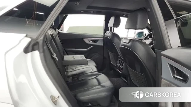 Audi Q8 (4M) id 3084478 из Кореи 3