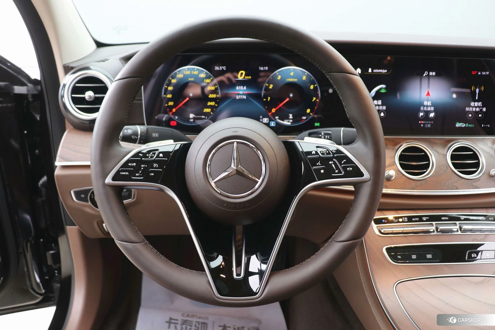Mercedes-Benz E-class 2022 Черный из Китая, фото 3