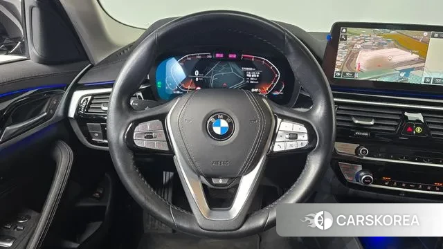 BMW 5 Series (G30) 2022 Черный из Кореи, фото 3