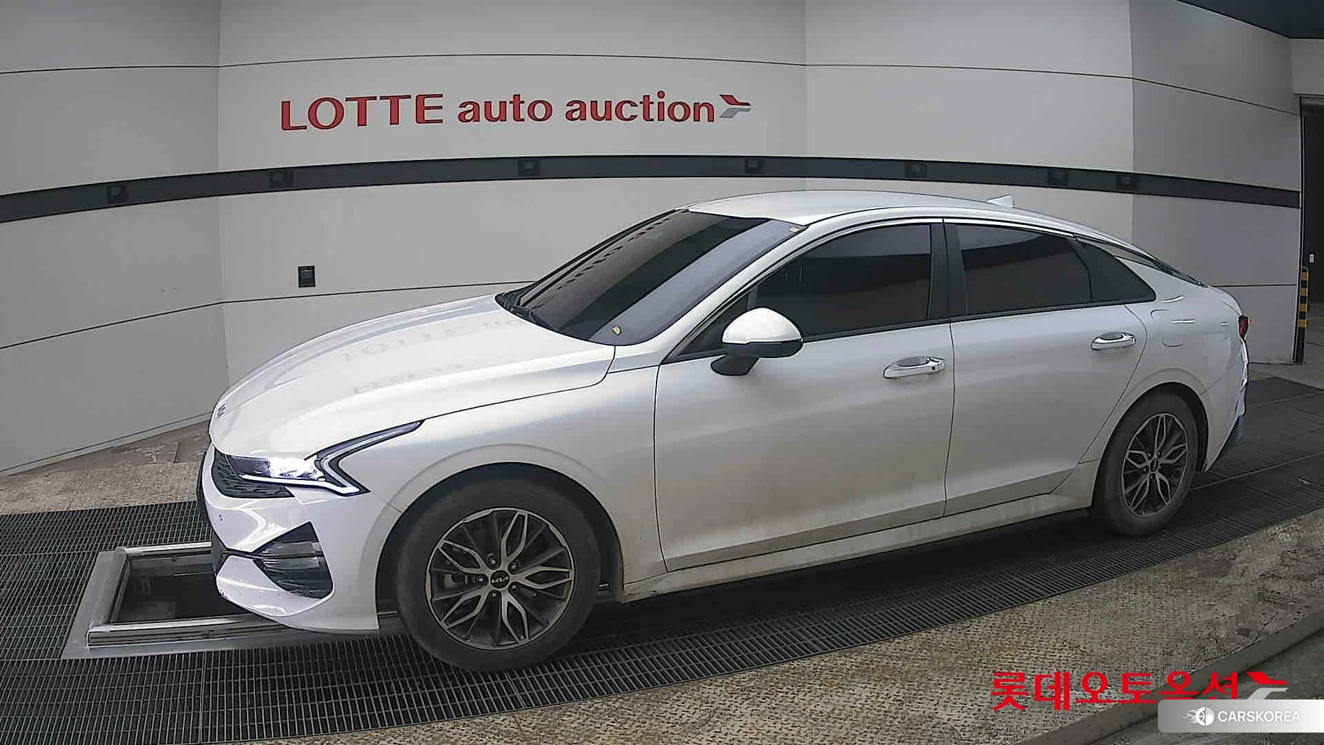 Kia K5 2022 Snow White Pearl (optional) из Кореи, фото 3