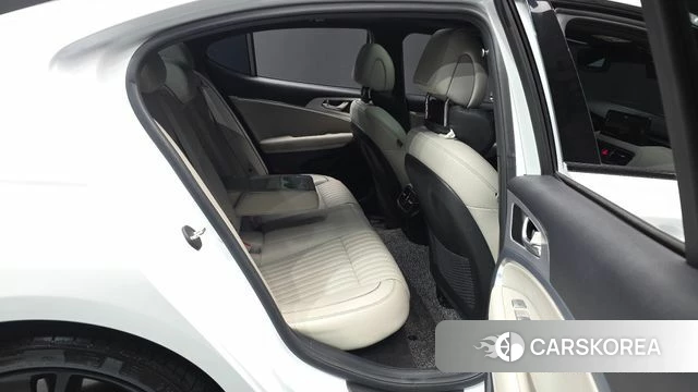 Genesis The New G70 2021 Белый из Кореи, фото 3