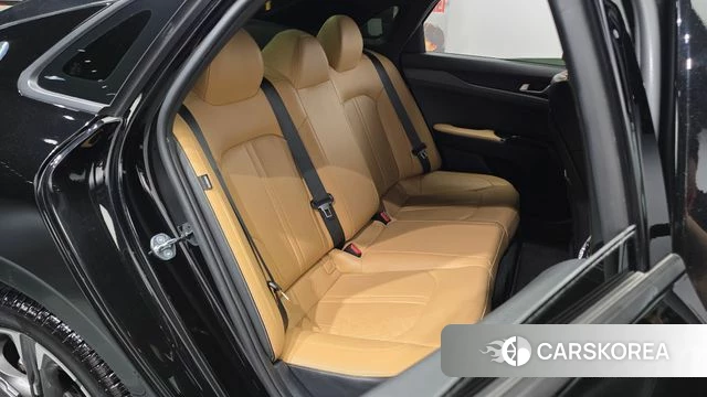 Kia K5 3rd generation 2023 Черный из Кореи, фото 3