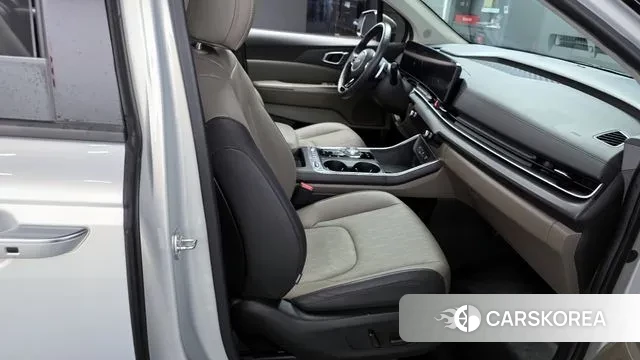 Kia The New Carnival 4th Generation 2023 Цвет галактики из Кореи, фото 3