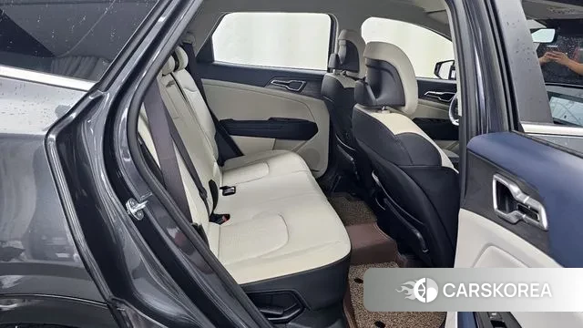 Kia Sportage 5th Generation Hybrid 2023 Серый из Кореи, фото 3