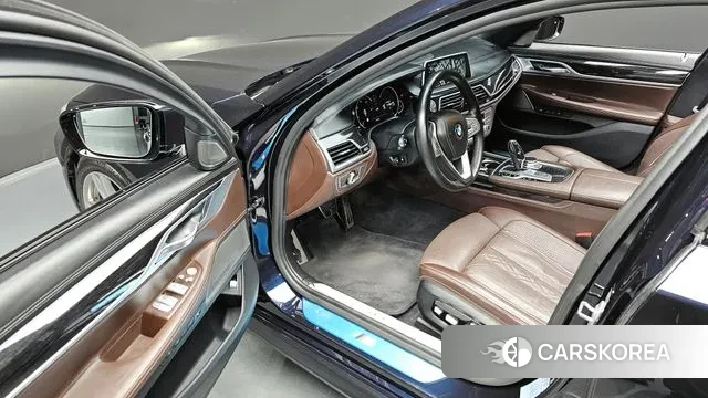 BMW 7 Series (G11) 2018 Синий из Кореи, фото 3