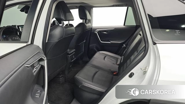 Toyota RAV4 5th Generation 2024 Белый из Кореи, фото 3