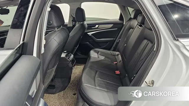 Audi A6 (C8) 2020 Белый из Кореи, фото 3