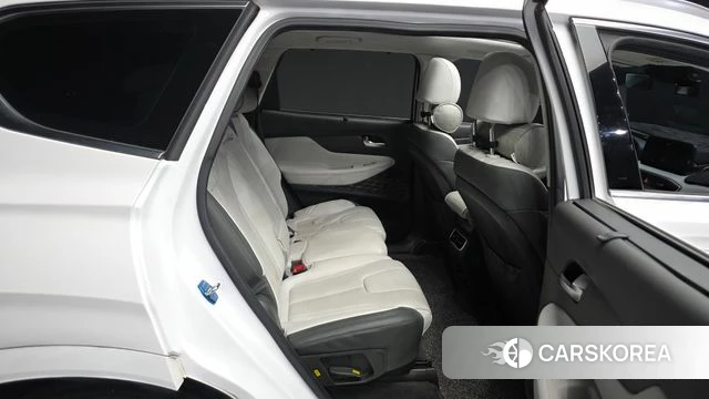 Hyundai The New Santa Fe 2022 Белый из Кореи, фото 3