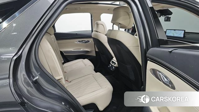 Genesis GV70 2021 Серый из Кореи, фото 3