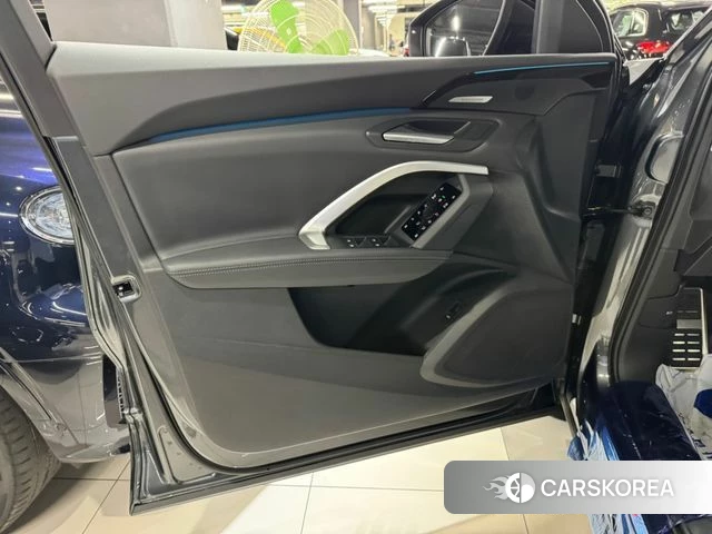 Audi Q5 (80A) 2025 Серый из Кореи, фото 3