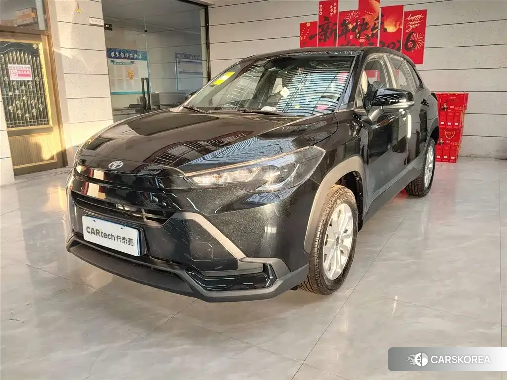 Toyota Frontlander 2026 Черный из Китая, фото 3