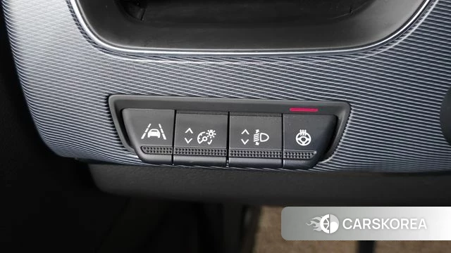 Renault Korea (Samsung) XM3 2021 Красный из Кореи, фото 3