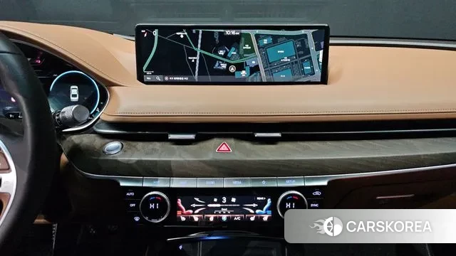 Genesis G80 (RG3) 2022 Серебряный из Кореи, фото 3