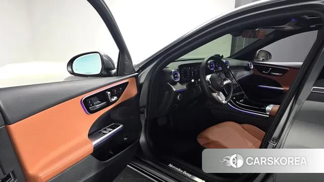 Mercedes-Benz C-Class W206 2022 Серый из Кореи, фото 3