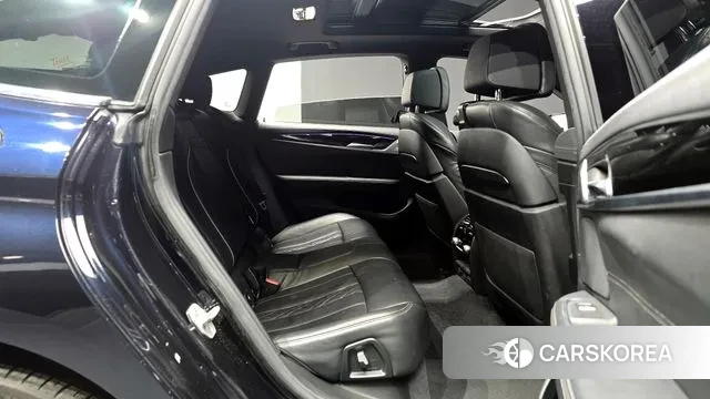 BMW 6 Series GT (G32) 2021 Черный из Кореи, фото 3