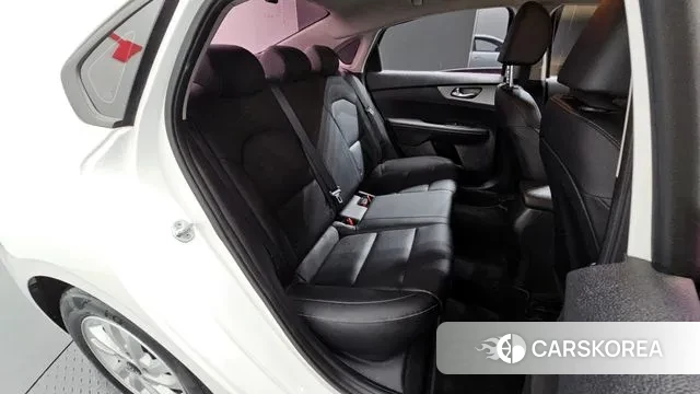 Kia Come New K3 2018 Белый из Кореи, фото 3