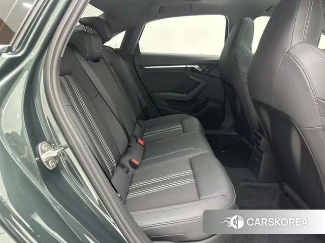 Audi A3 2022 Зеленый из Китая, фото 3