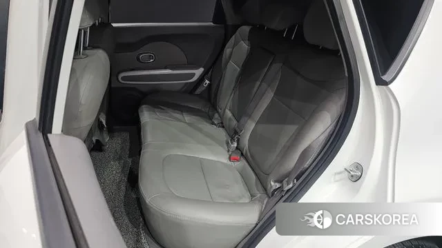 Kia Soul EV 2018 Белый из Кореи, фото 3