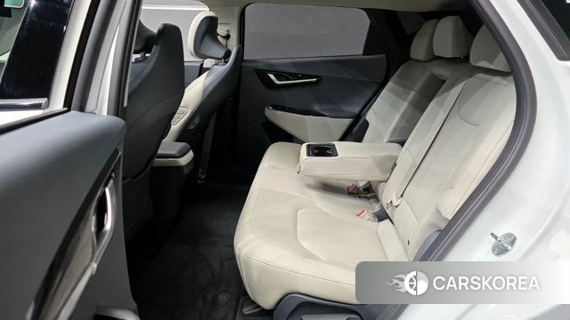 Kia EV6 2022 Белый из Кореи, фото 3