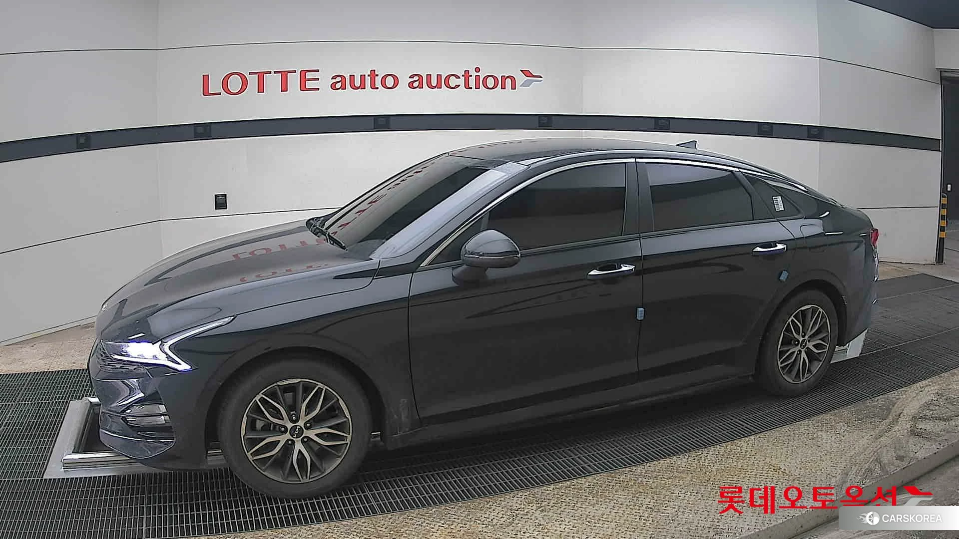 Kia K5 2022 Aurora Black Pearl из Кореи, фото 3