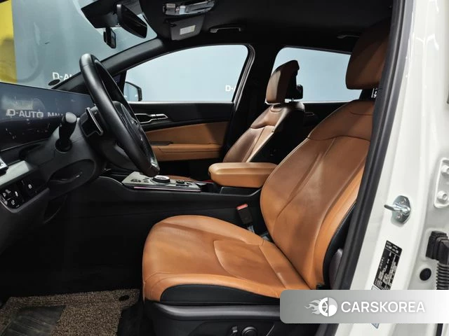 Kia Sportage 5th Generation 2022 Белый из Кореи, фото 3
