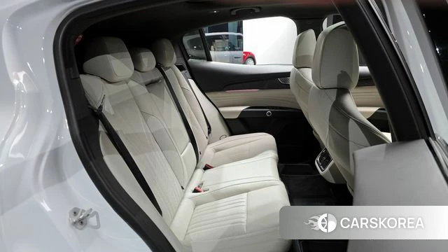 Maserati Grecale 2023 Белый из Кореи, фото 3