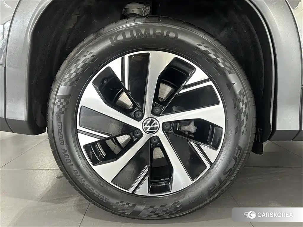 Volkswagen Tayron 2025 Черный из Китая, фото 3