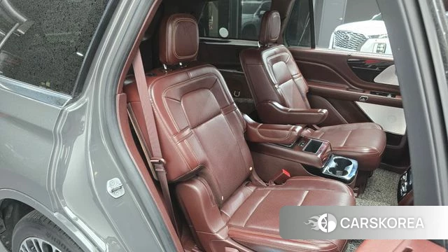 Lincoln Aviator 2nd generation 2021 Серый из Кореи, фото 3