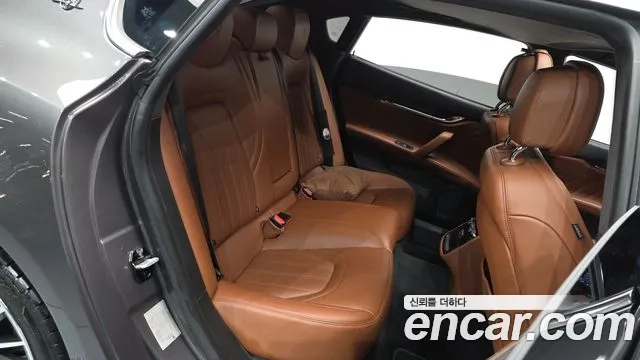 Maserati Quattroporte 2019 Серый из Кореи, фото 3