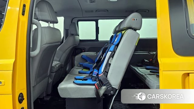 Hyundai The New Grand Starex 2019 Желтый из Кореи, фото 3