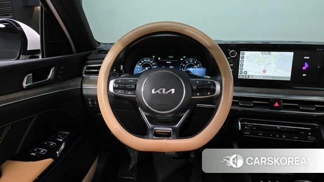 Kia K5 3rd generation 2023 Белый из Кореи, фото 3