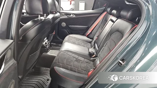 Kia Stinger Meister 2022 Темно-зеленый из Кореи, фото 3